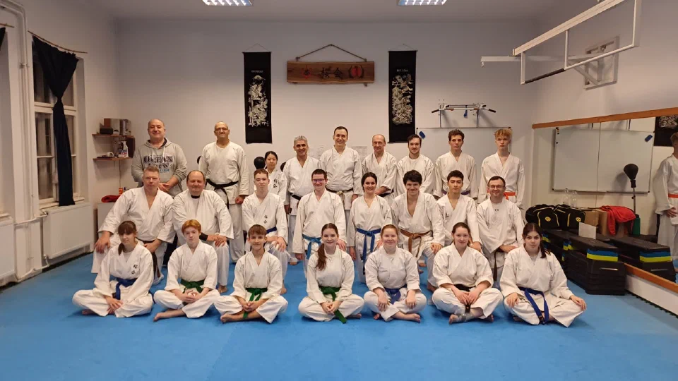 Teilnehmer des Dan-Prüfungsvorbereitungslehrgangs in Budapest 2024