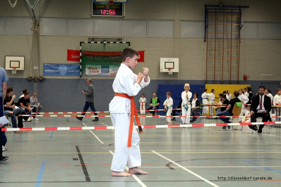 Kata-Wettkampf beim Tomonari Cup 2015 – Foto 40