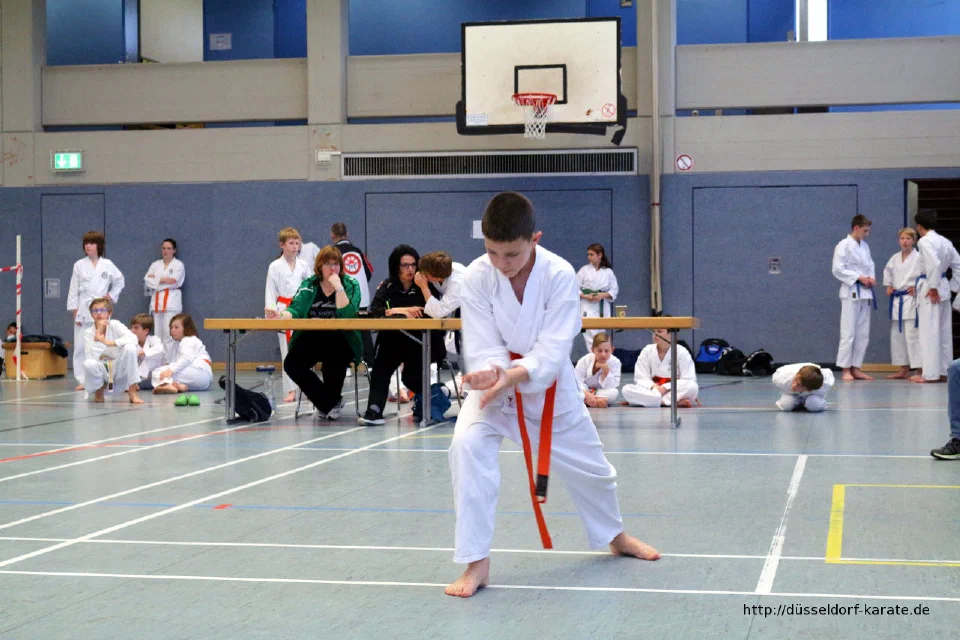 Kata-Wettkampf beim Tomonari Cup 2015 – Foto 48