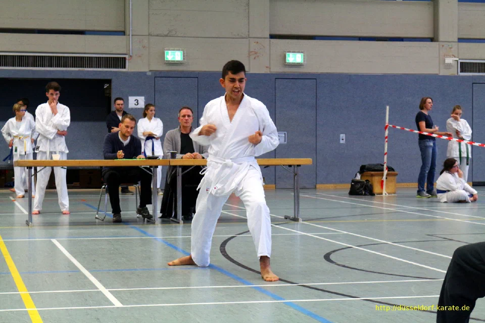 Kata-Wettkampf beim Tomonari Cup 2015 – Foto 53