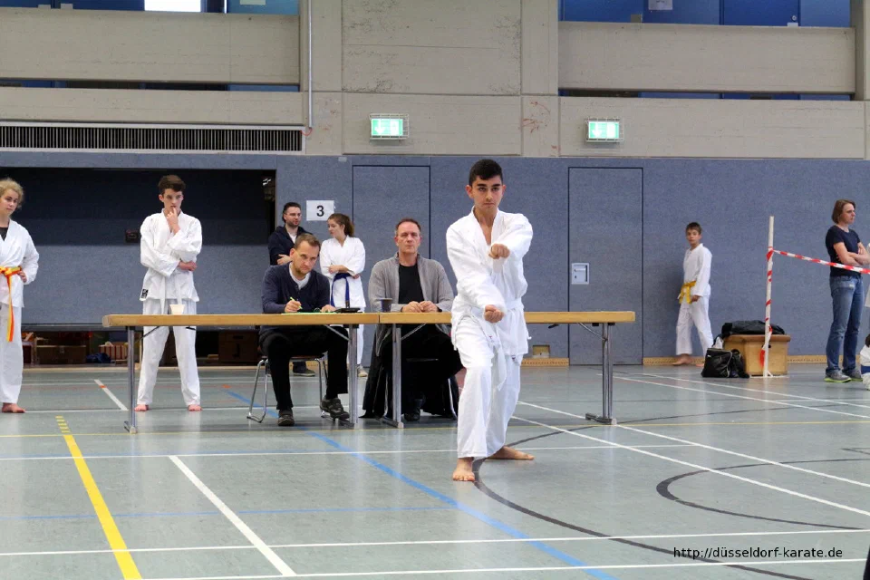 Kata-Wettkampf beim Tomonari Cup 2015 – Foto 54