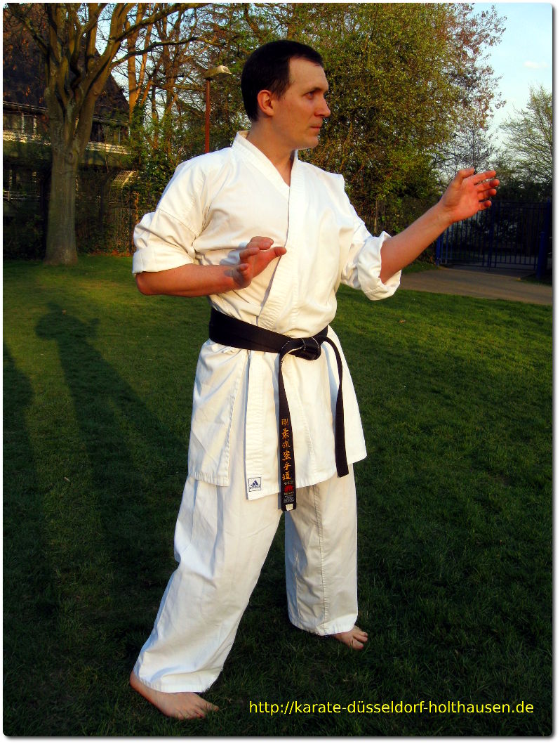 Karate Düsseldorf - Kata Gekisai dai Ni